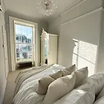 Apartamento 1 Bed Period Clifton Balcony Flat With Private Offroad Parking Bristol