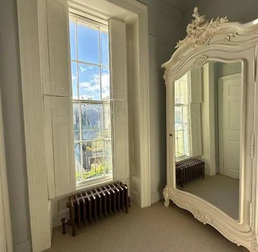 Apartmán 1 Bed Period Clifton Balcony Flat With Private Offroad Parking